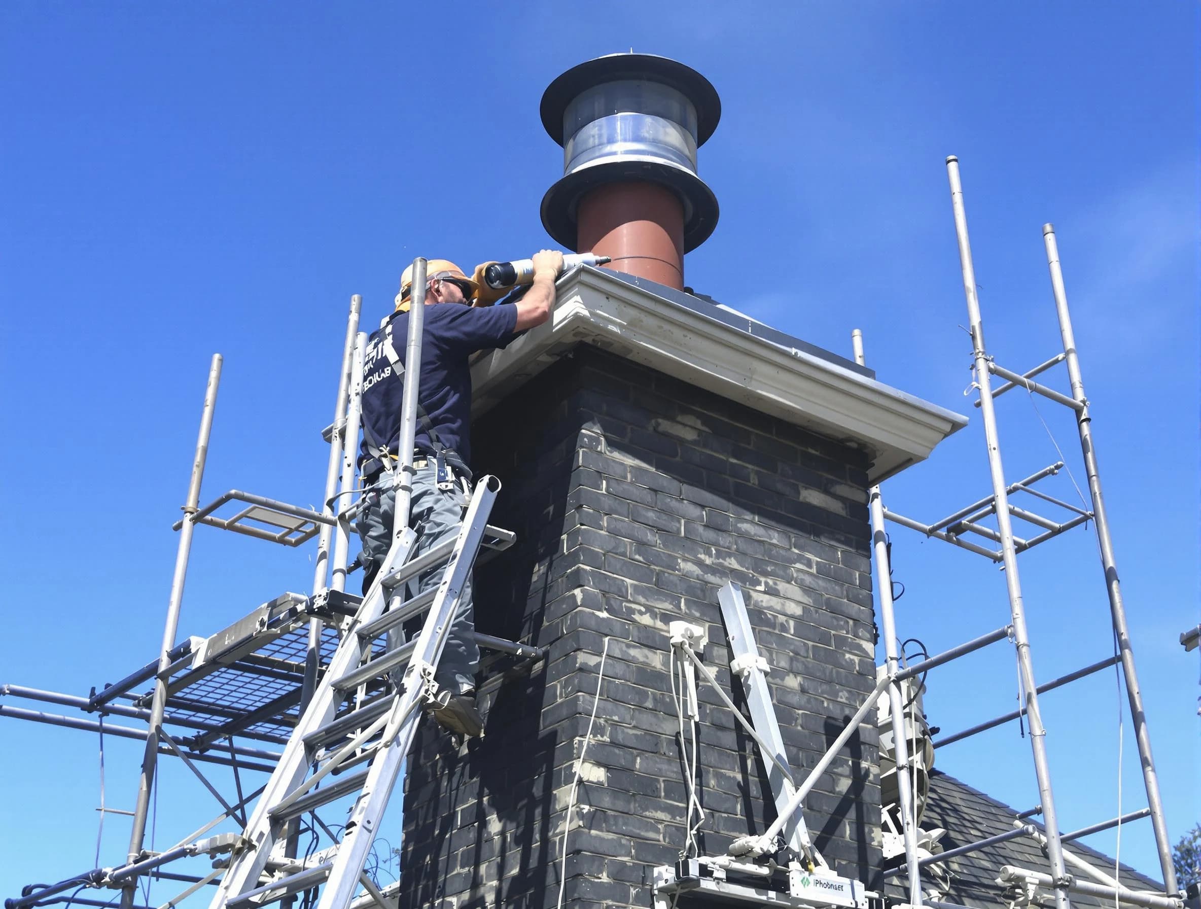 Sturdy chimney crown finished by Birmingham Chimney Sweep in Birmingham, AL